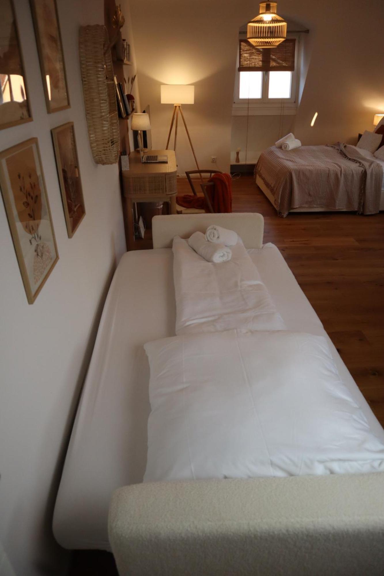 Gemuetliches Boho Studio Apartment In Der Altstadt Kronbergs Kronberg im Taunus Exterior photo