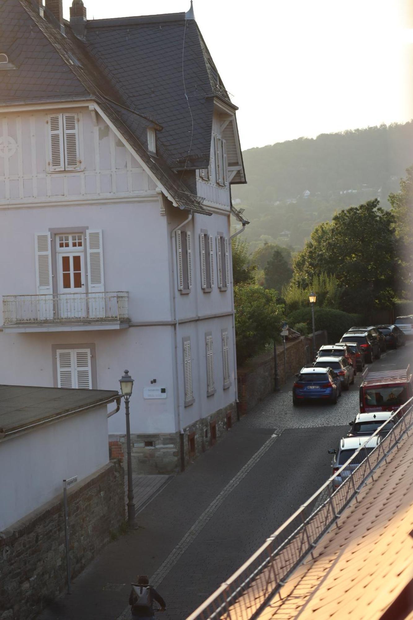 Gemuetliches Boho Studio Apartment In Der Altstadt Kronbergs Kronberg im Taunus Exterior photo